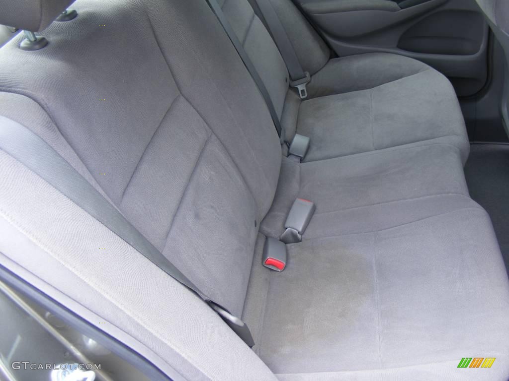 2006 Civic LX Sedan - Galaxy Gray Metallic / Gray photo #23