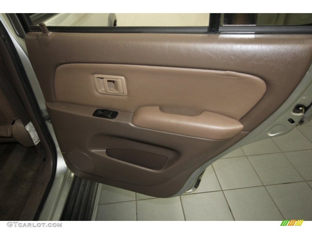 1999 4Runner SR5 - Millennium Silver Metallic / Oak photo #31