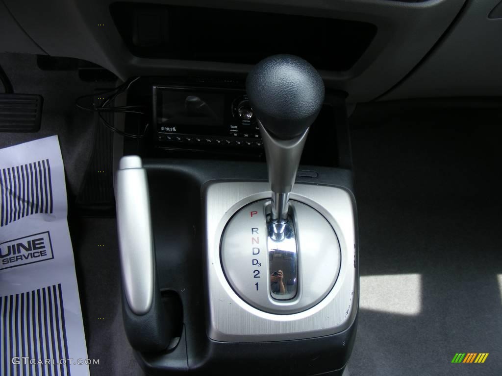 2006 Civic LX Sedan - Galaxy Gray Metallic / Gray photo #35