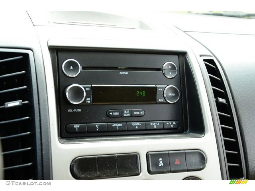 2008 Ford Edge SE Audio System Photos