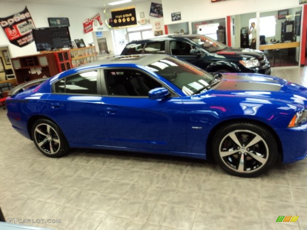 2013 Charger R/T Daytona - Daytona Blue Pearl / Daytona Edition Black/Blue photo #2