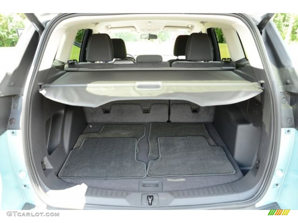 2013 Ford Escape SE 2.0L EcoBoost 4WD Trunk Photos