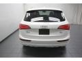 Ibis White - Q5 3.2 quattro Photo No. 12