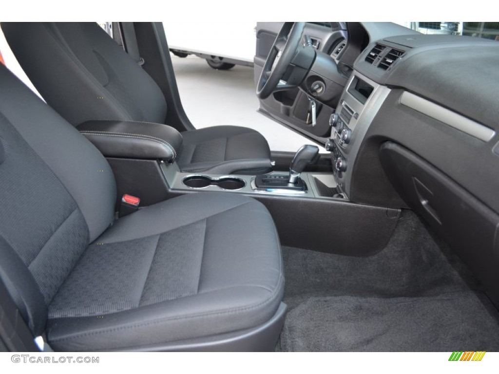 2012 Fusion SE - Sterling Grey Metallic / Charcoal Black photo #15