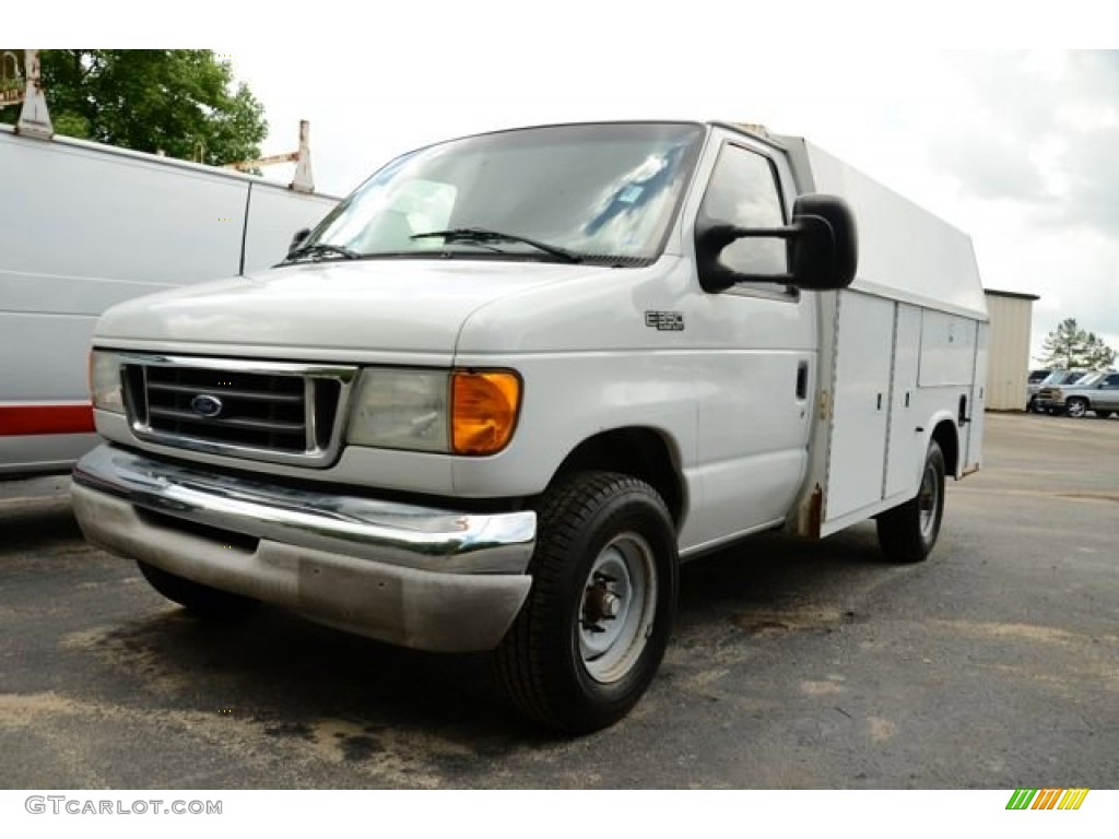 2004 Ford E Series Cutaway E350 Commercial Utility Truck Exterior Photos