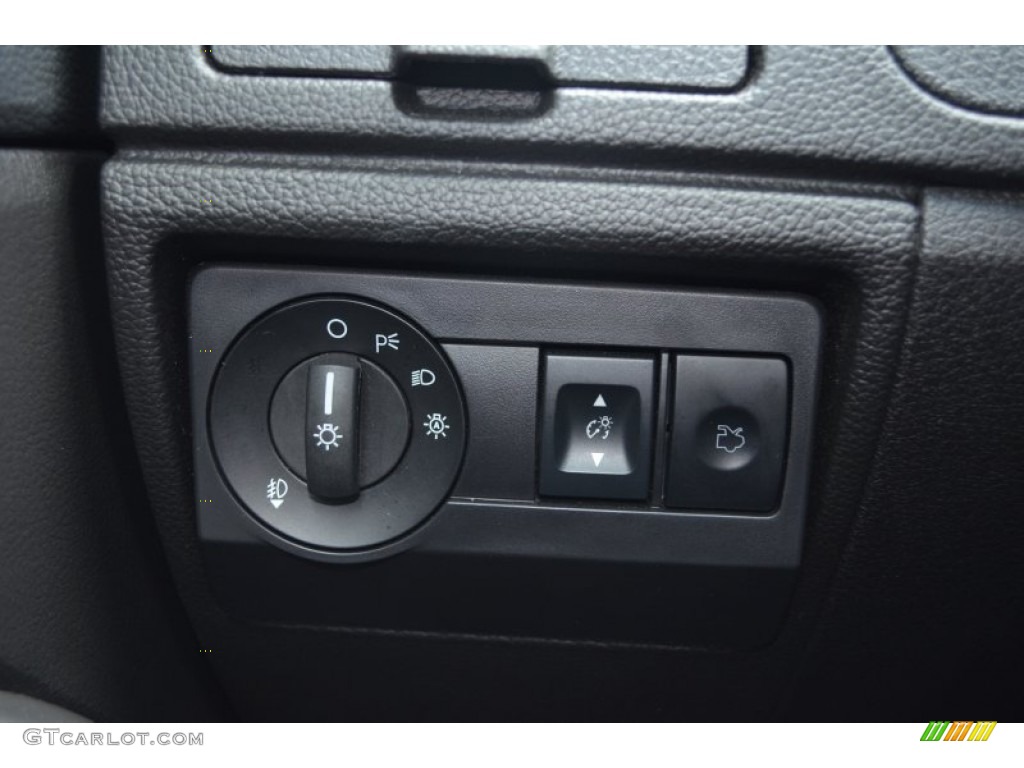 2012 Fusion SE - Sterling Grey Metallic / Charcoal Black photo #21