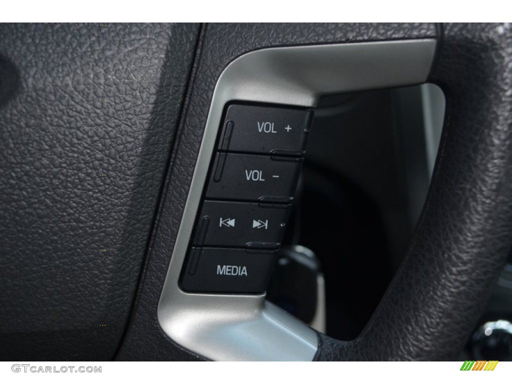 2012 Fusion SE - Sterling Grey Metallic / Charcoal Black photo #23