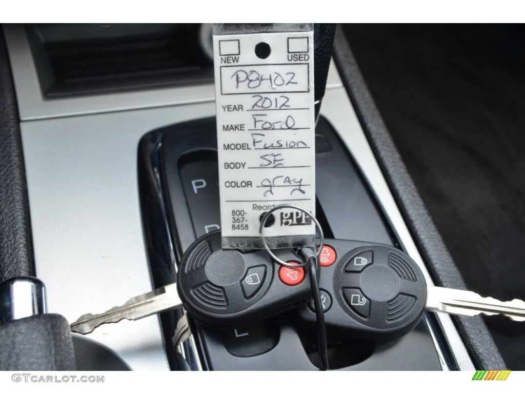 2012 Fusion SE - Sterling Grey Metallic / Charcoal Black photo #29