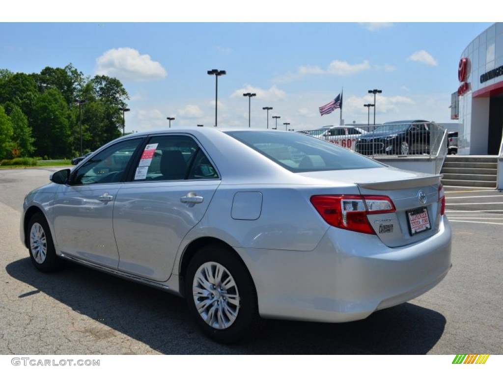 2013 Camry LE - Classic Silver Metallic / Ash photo #21