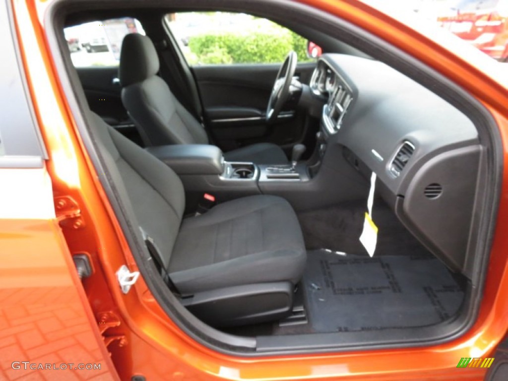 2011 Charger SE - Toxic Orange Pearl / Black photo #20