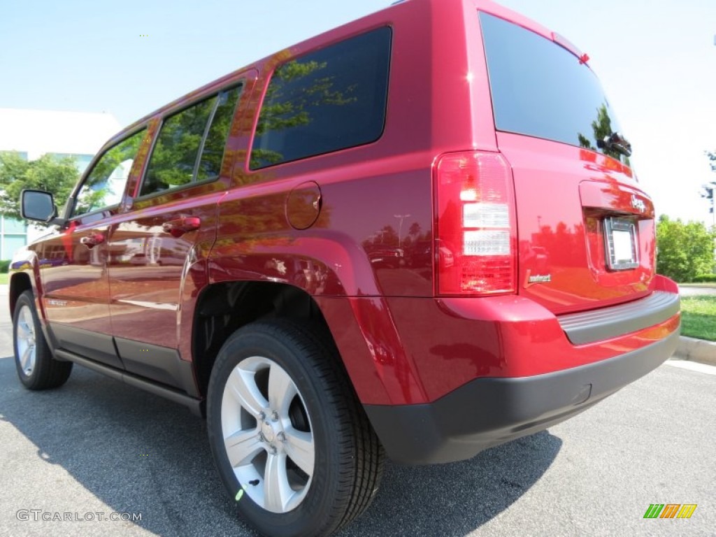 Deep Cherry Red Crystal Pearl 2014 Jeep Patriot Latitude Exterior Photo #81370408
