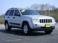 2005 Bright Silver Metallic Jeep Grand Cherokee Laredo 4x4  photo #9