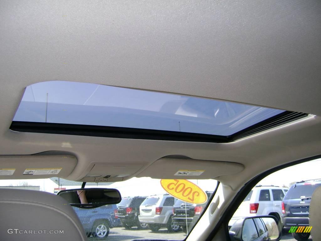 2005 Grand Cherokee Laredo 4x4 - Deep Beryl Green Pearl / Khaki photo #13