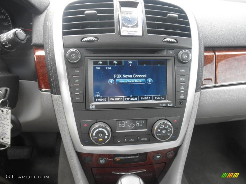 2007 Cadillac SRX V6 Controls Photo #81375981