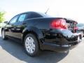 Black - Avenger SE V6 Photo No. 2