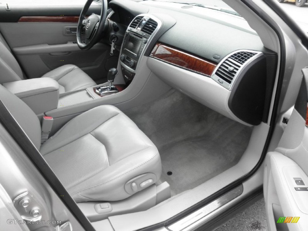 2007 Cadillac SRX V6 Dashboard Photos