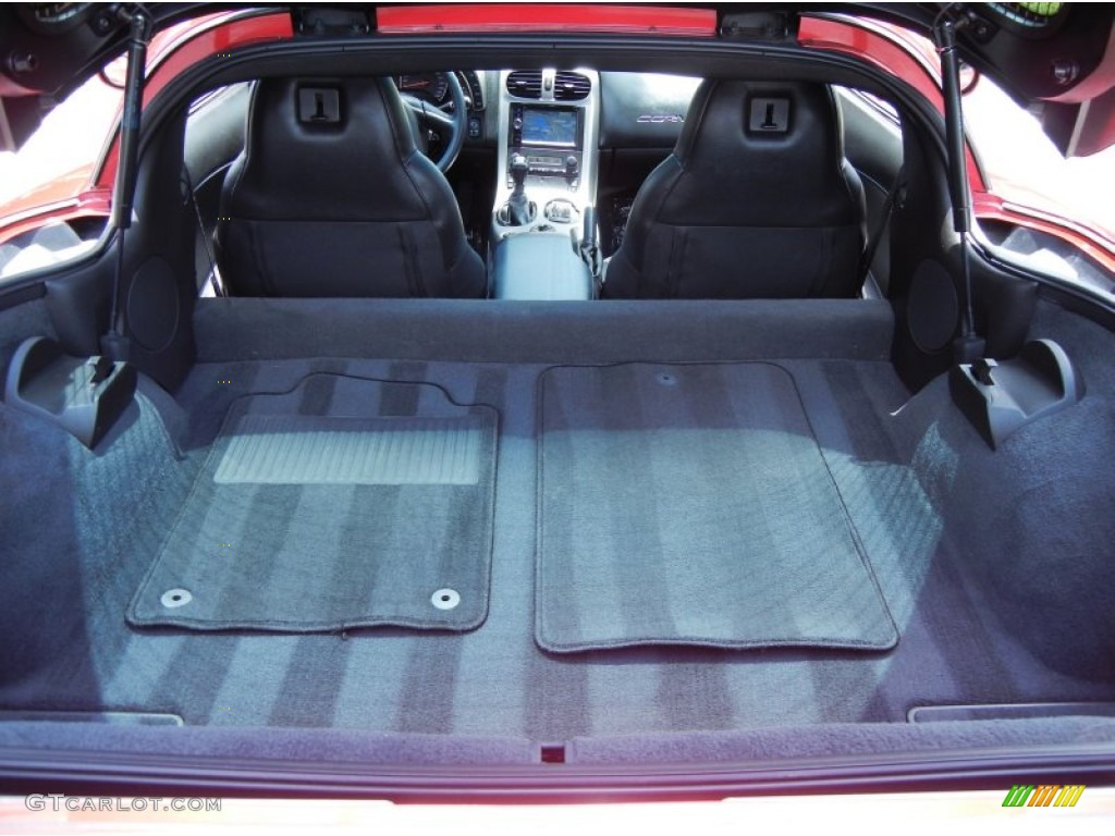2005 Chevrolet Corvette Coupe Trunk Photo #81377049