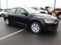 Black - Jetta SE Sedan Photo No. 2