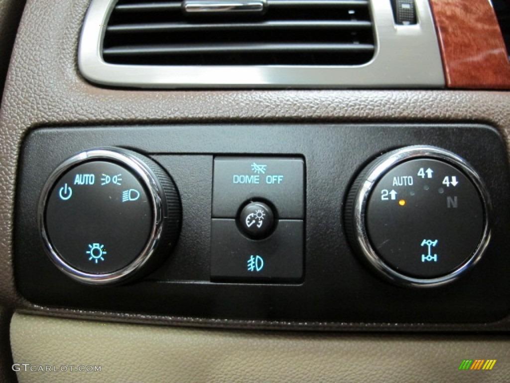 2008 GMC Yukon XL SLT 4x4 Controls Photo #81378531