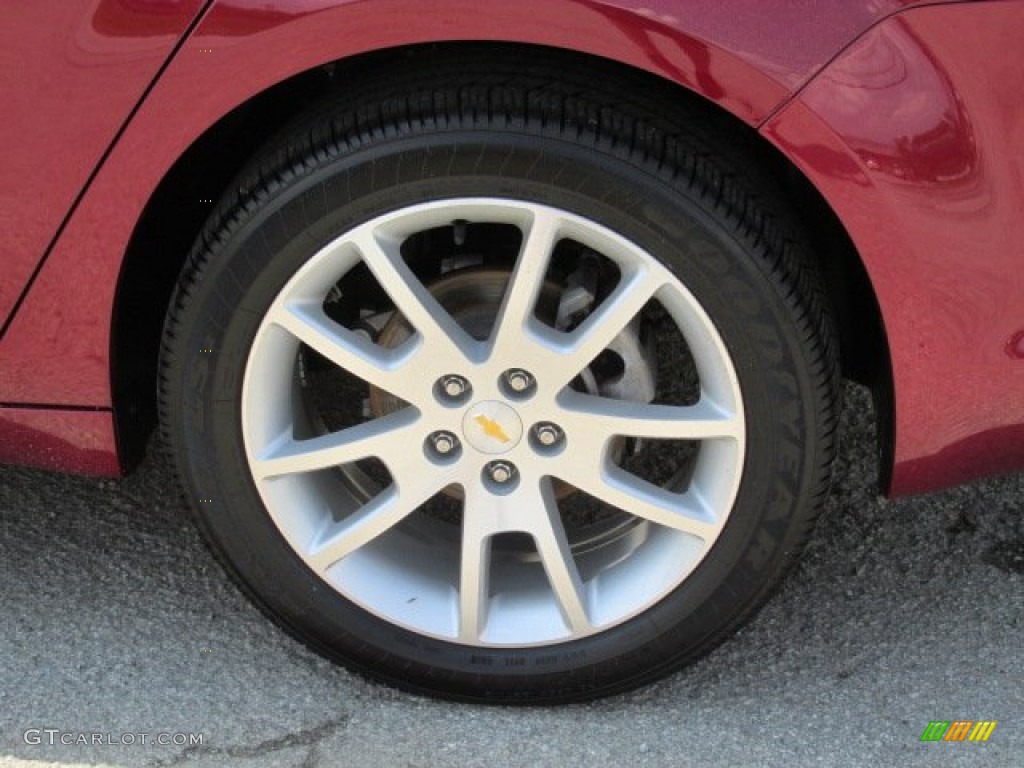2010 Chevrolet Malibu LTZ Sedan Wheel Photo #81378598