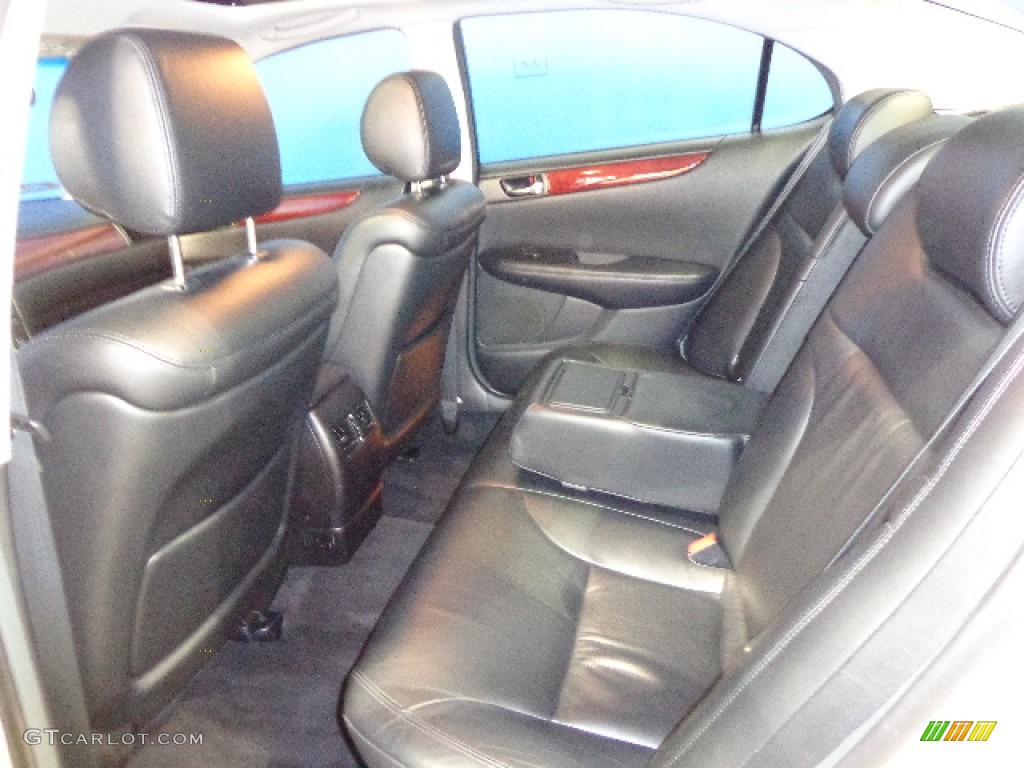 2002 Lexus ES 300 Rear Seat Photo #81380269