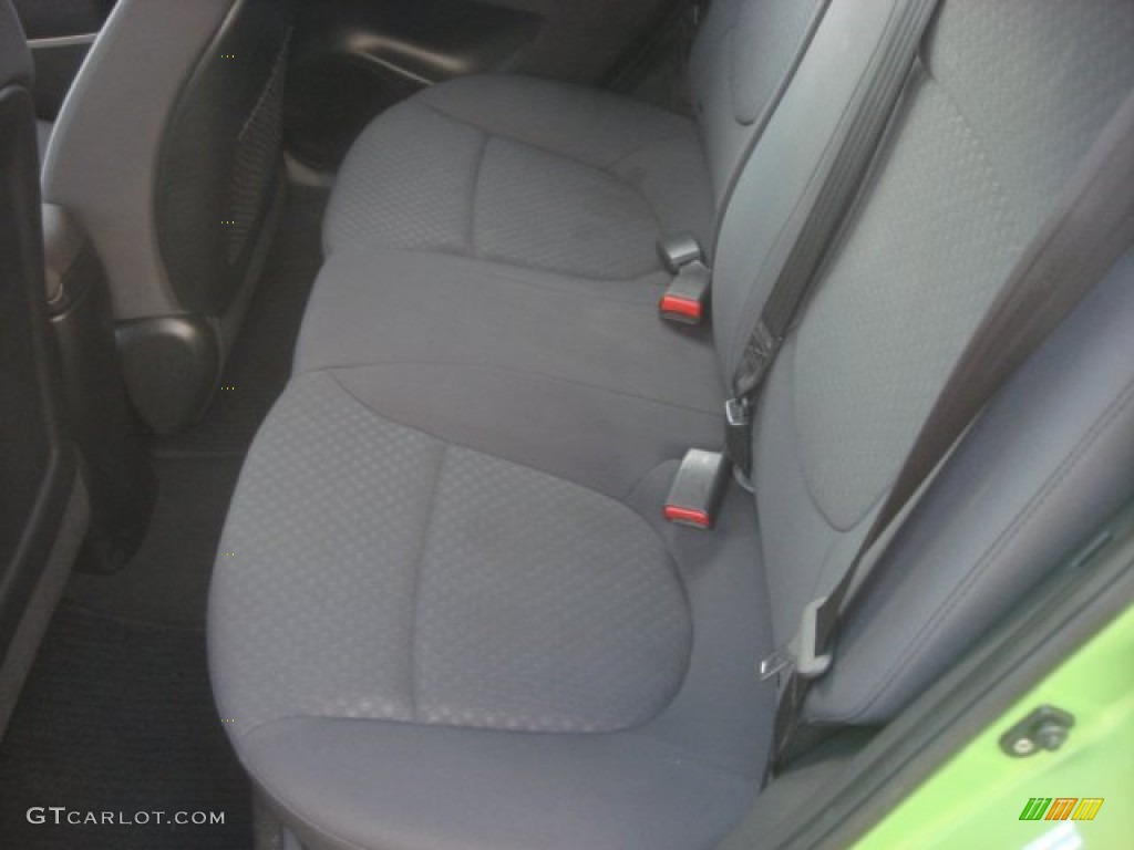 2012 Accent SE 5 Door - Electrolyte Green / Gray photo #14