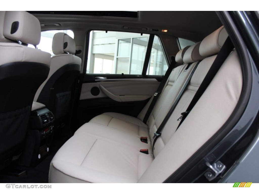 2013 BMW X5 xDrive 35i Premium Rear Seat Photo #81381056