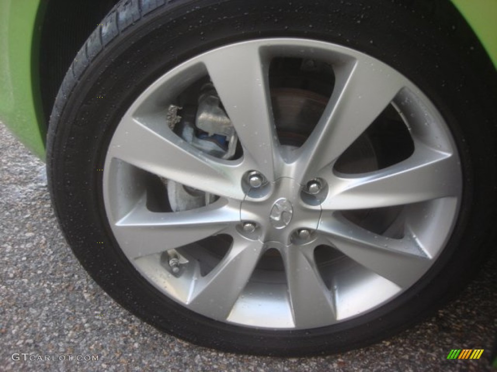 2012 Accent SE 5 Door - Electrolyte Green / Gray photo #27