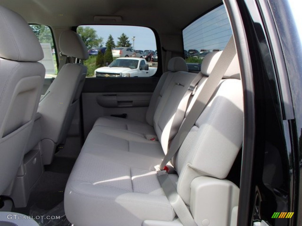 2013 Chevrolet Silverado 3500HD LT Crew Cab 4x4 Rear Seat Photos