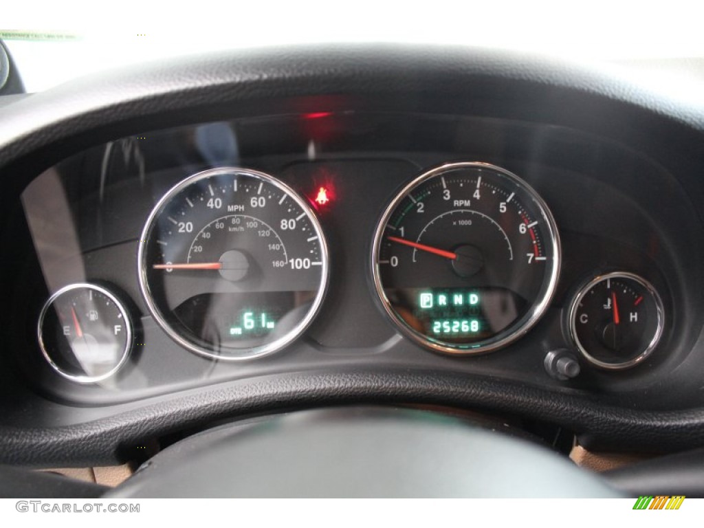 2011 Jeep Wrangler Unlimited Rubicon 4x4 Gauges Photos