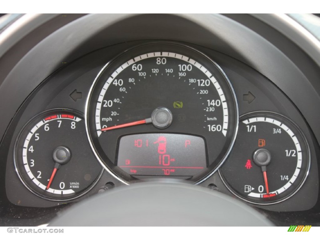 2013 Volkswagen Beetle Turbo Convertible Gauges Photo #81383832