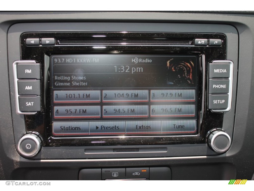 2013 Volkswagen Jetta GLI Controls Photo #81384363
