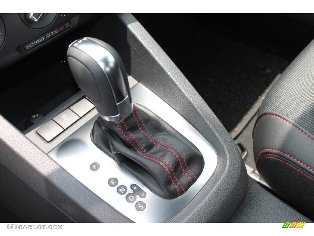 2013 Volkswagen Jetta GLI Transmission Photos
