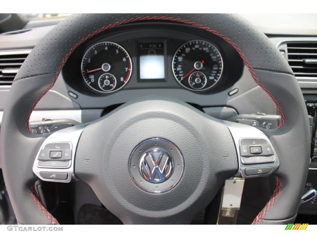 2013 Volkswagen Jetta GLI Titan Black Steering Wheel Photo #81384433