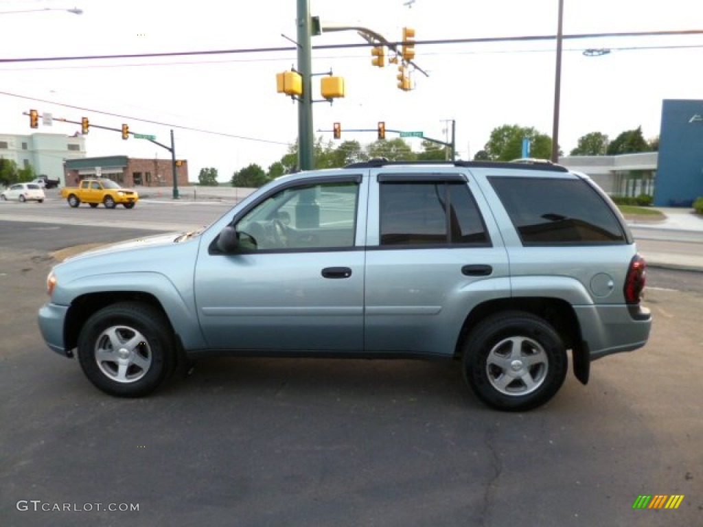 2006 TrailBlazer LS 4x4 - Silver Blue Metallic / Light Gray photo #4