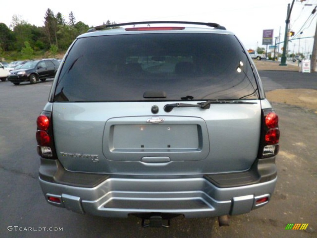 2006 TrailBlazer LS 4x4 - Silver Blue Metallic / Light Gray photo #6