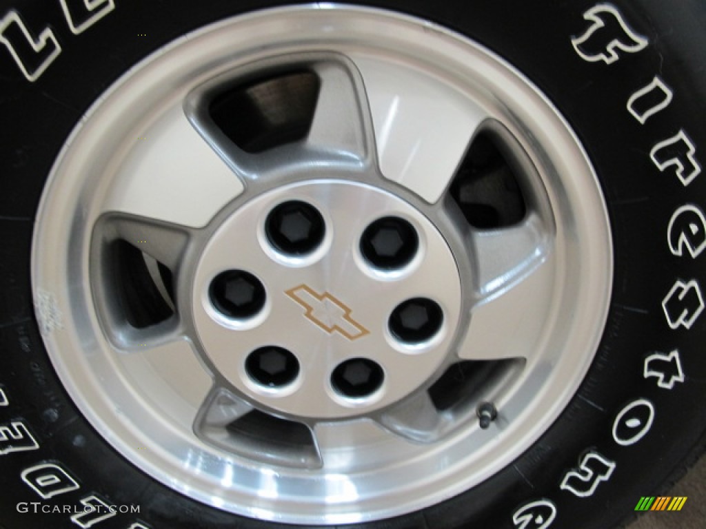 2002 Tahoe LT 4x4 - Onyx Black / Tan/Neutral photo #11