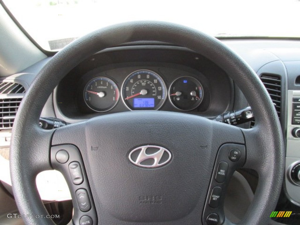 2009 Hyundai Santa Fe GLS 4WD Steering Wheel Photos