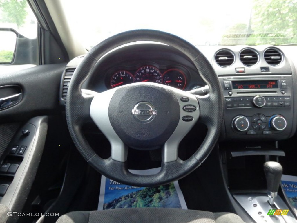 2007 Nissan Altima 2.5 S Charcoal Steering Wheel Photo #81385669