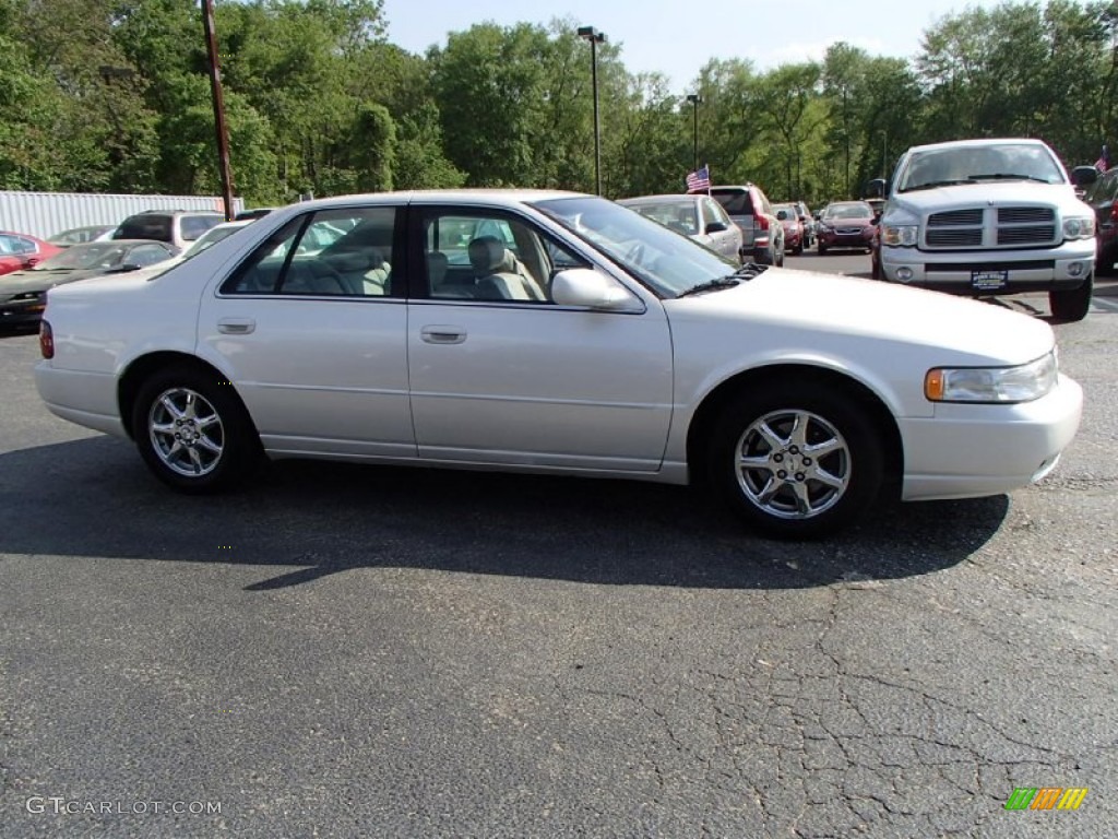 2003 Seville SLS - White Diamond / Neutral Shale photo #4