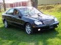 Black - C 320 4Matic Sedan Photo No. 3