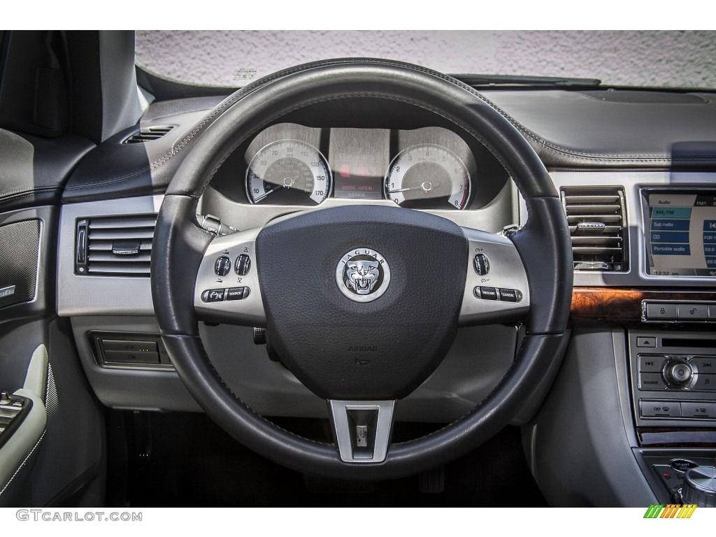 2009 Jaguar XF Luxury Dove/Charcoal Steering Wheel Photo #81388582