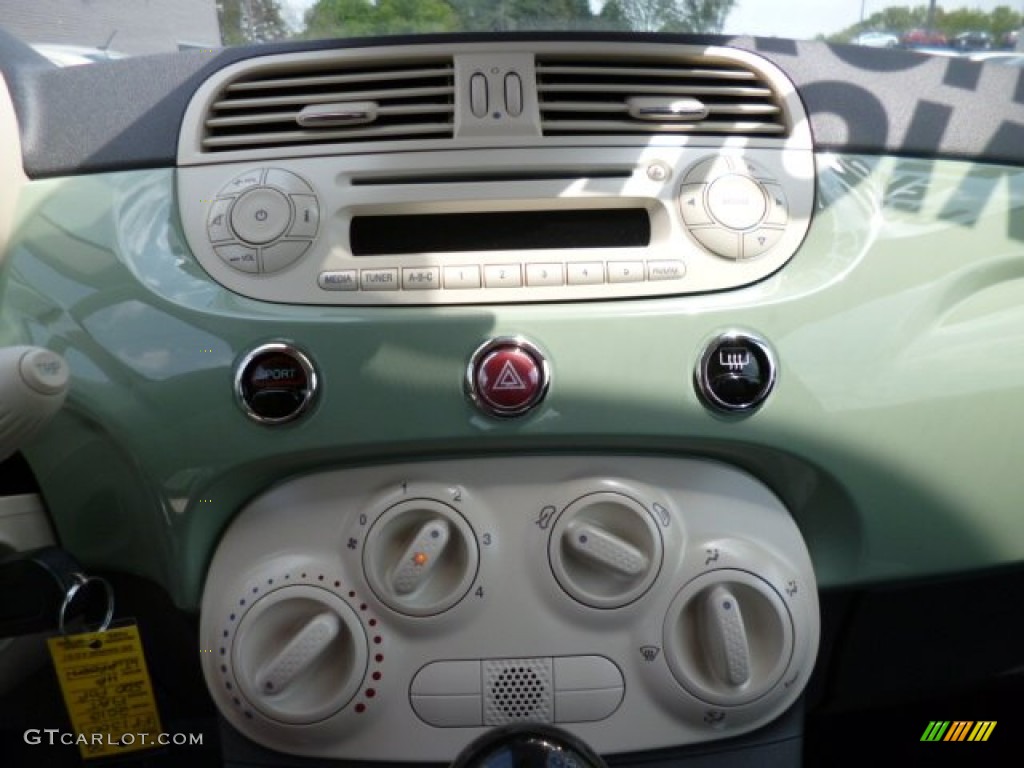 2012 Fiat 500 Pop Controls Photo #81389385