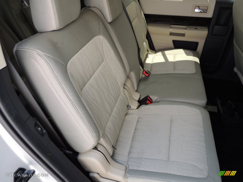 2013 Ford Flex SEL Rear Seat Photos