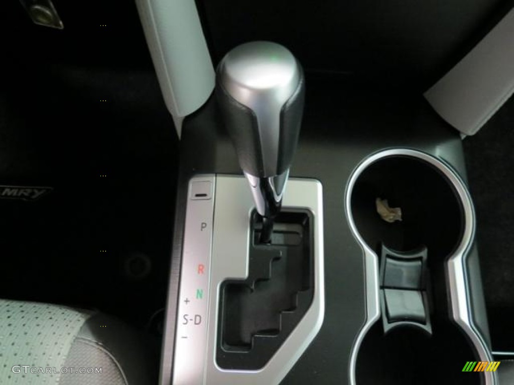 2013 Camry L - Cosmic Gray Metallic / Ash photo #11