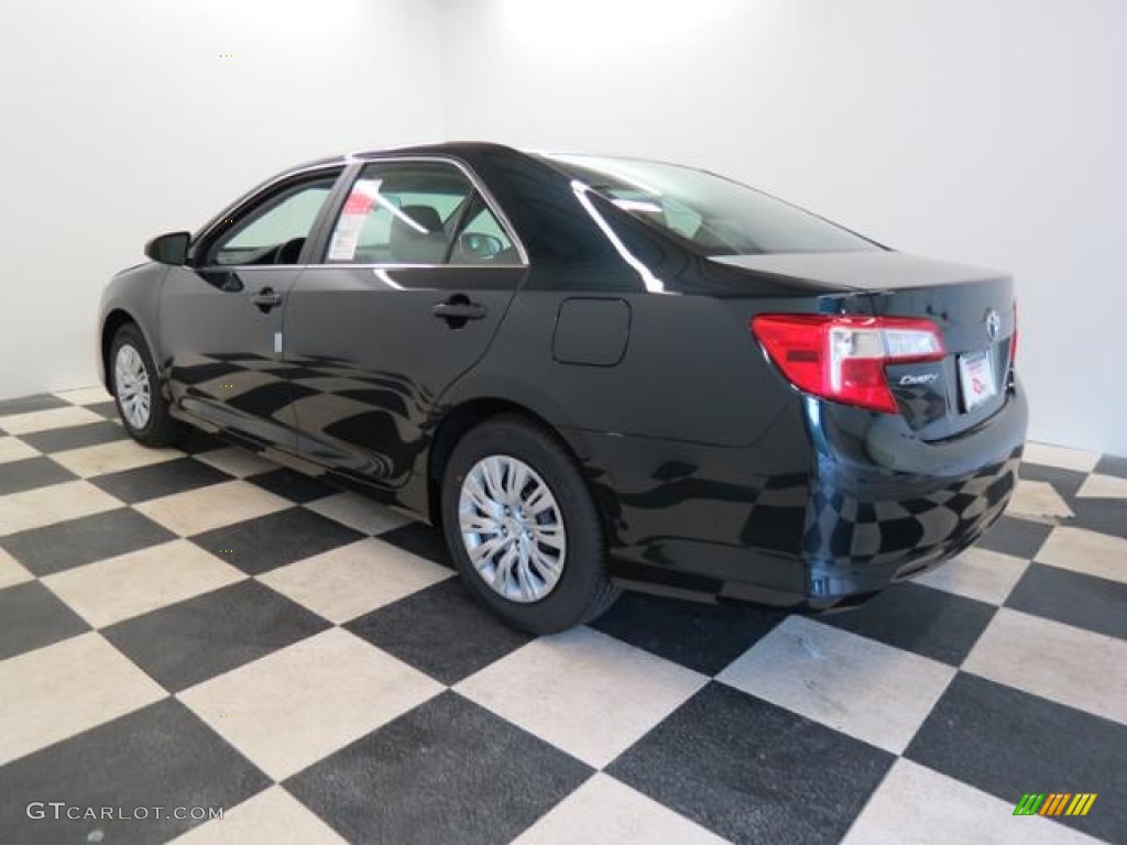 2013 Camry L - Cosmic Gray Metallic / Ash photo #16
