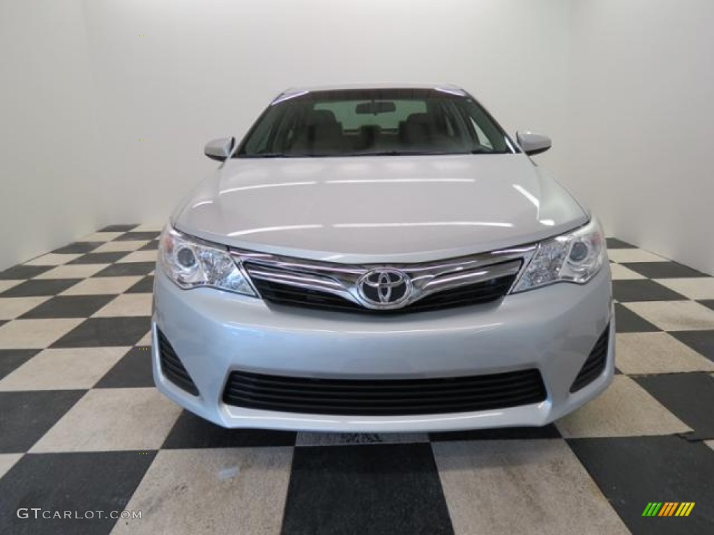 2013 Camry LE - Classic Silver Metallic / Ash photo #2