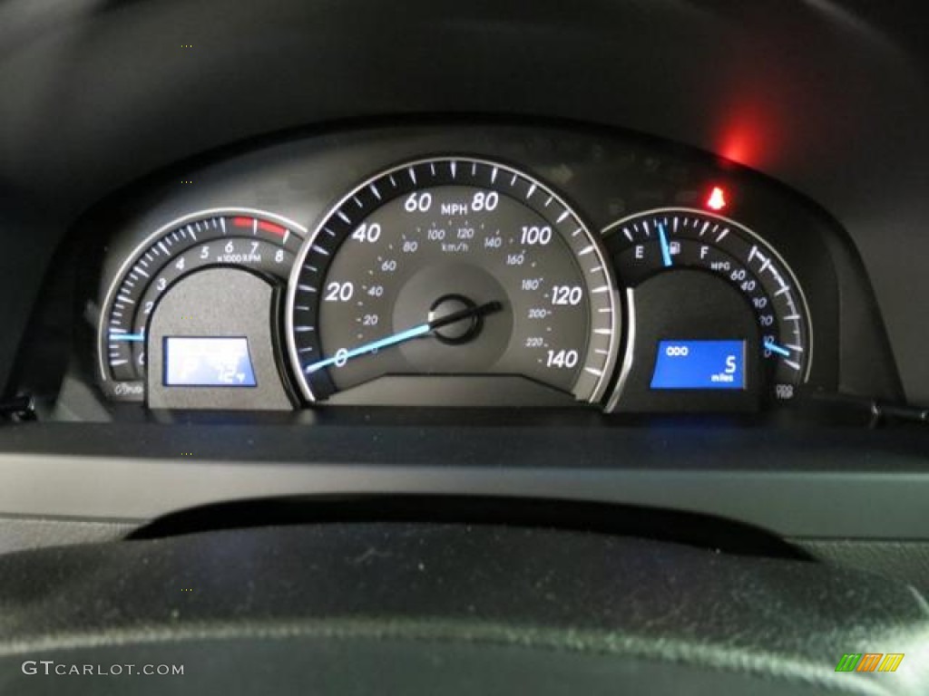 2013 Toyota Camry LE Gauges Photo #81390825
