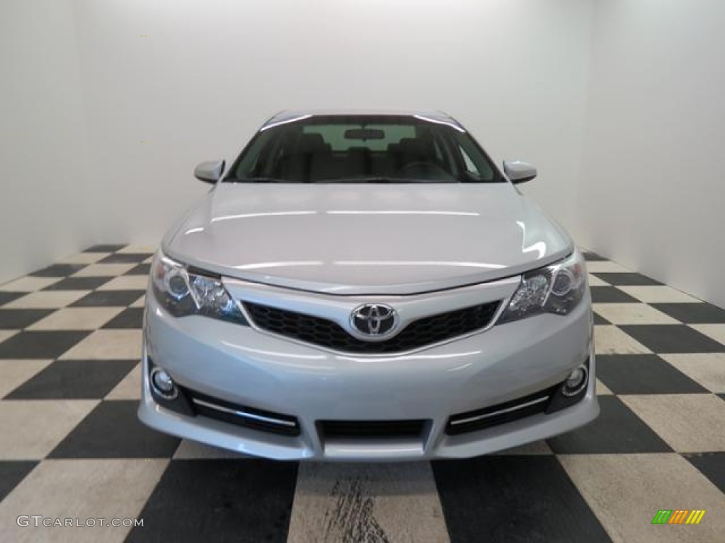 2013 Camry SE - Classic Silver Metallic / Black photo #2