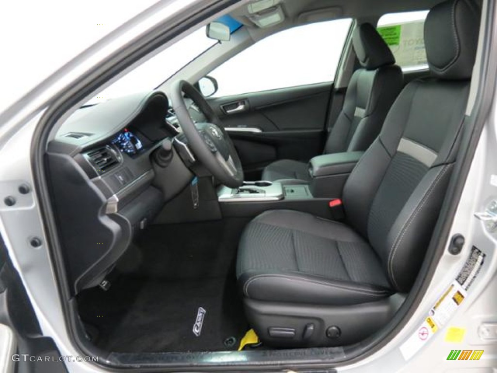 Black Interior 2013 Toyota Camry SE Photo #81391140